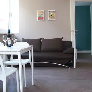 Lägenhetshotell Apartmenthouse - Am Goerlitzer Park, Berlin